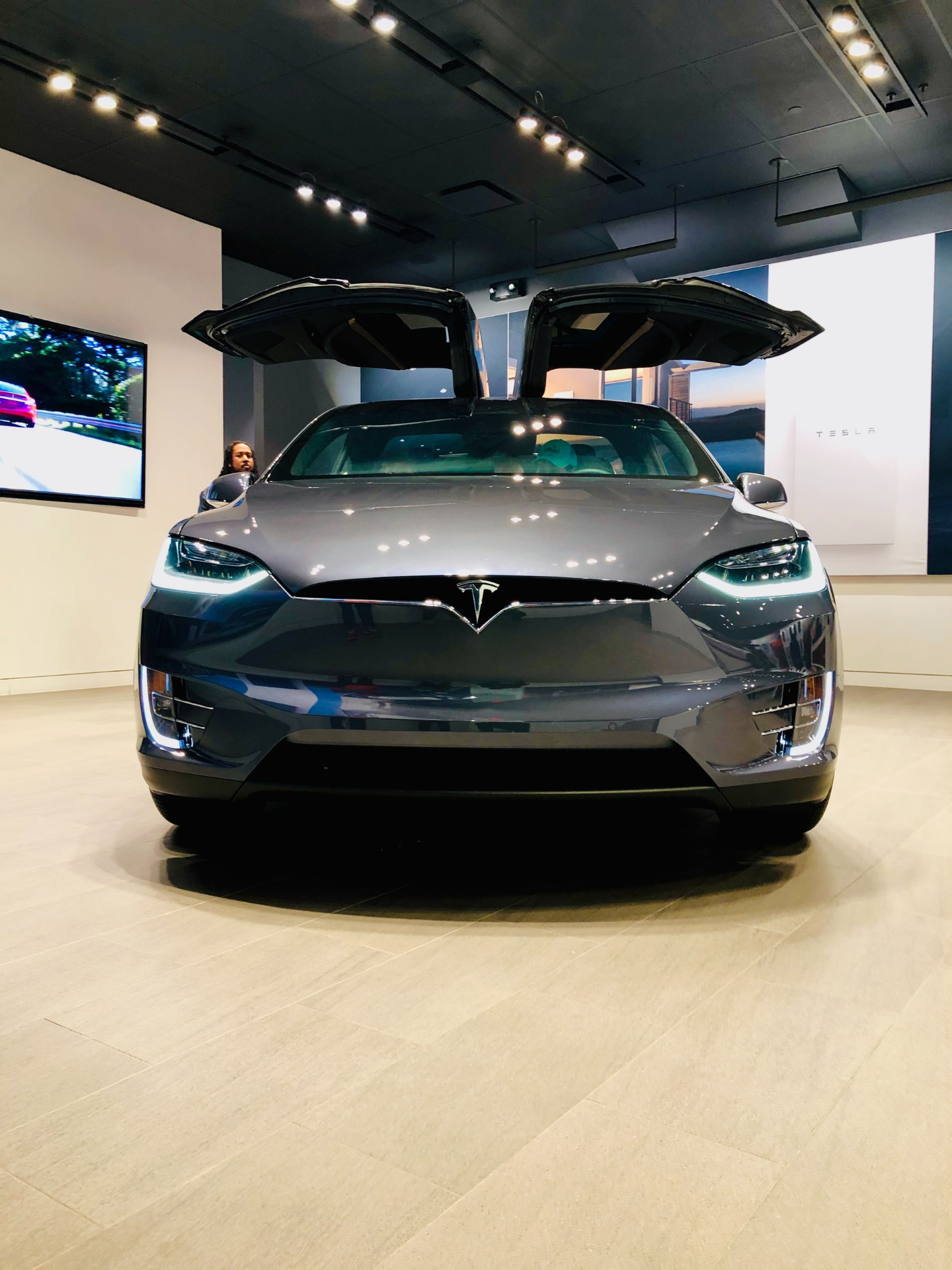 Tesla Model X SUV - What is the most reliable tow vehicle? 